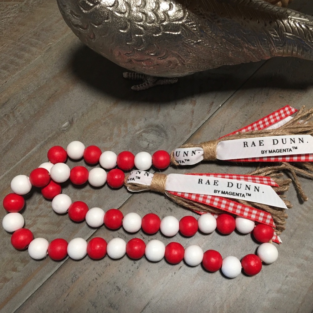 COPY - COPY - Buffalo Plaid Beaded Garland With R…